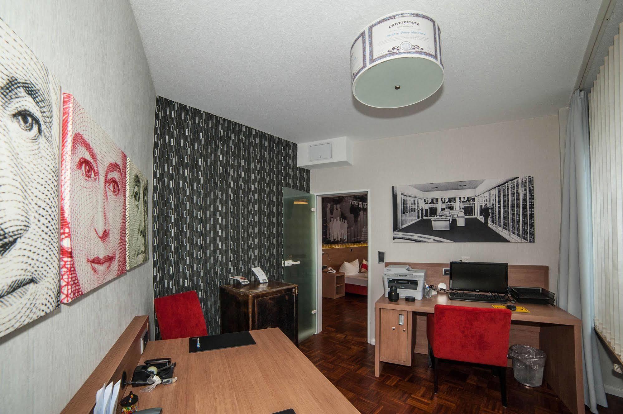 Hotel Sprenz Όλντεμπουργκ Εξωτερικό φωτογραφία